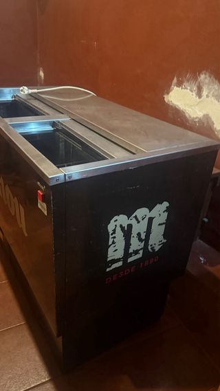 Botellero Cerveza Marca Mahou