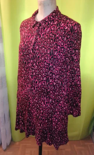 Vestido burdeos estampado print Springfield T. L