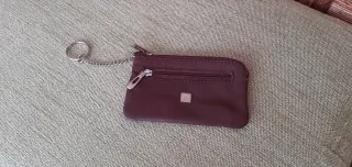 Cartera llavero de piel
