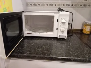 Microondas Flama Blanco