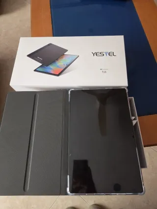 Tablet YESTEL T15 Nero con vetro temperato e custodia