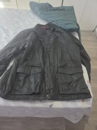 Chaqueta de hombre negra/verde oliva