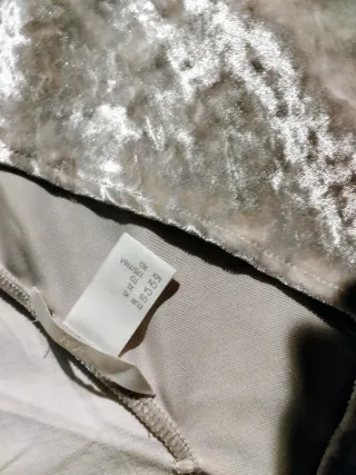 DOS blusas terciopelo negro y beige