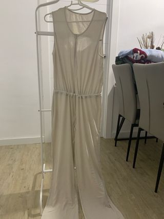 Mono de verano beige