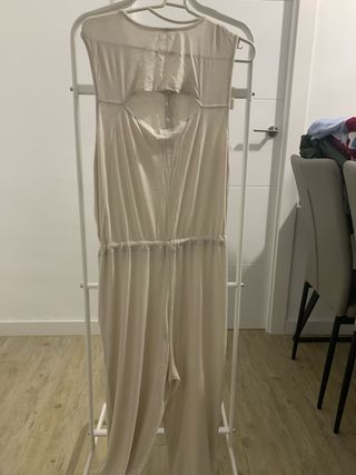 Mono de verano beige