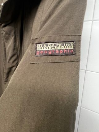 Parka Napapijri Plumas Verde Oliva. XL