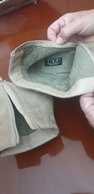 Botines beige tacón