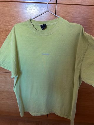 Camiseta verde manga corta