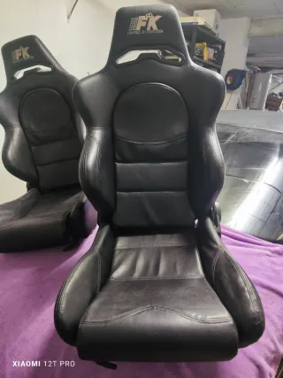 Pareja Asientos Deportivos FK Negro