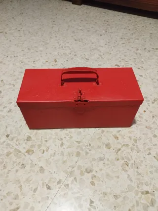 Caja de herramientas Facom Roja