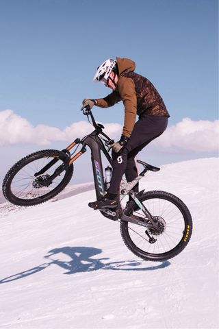 Scott Patron ST 900 TUNED 2025 XL