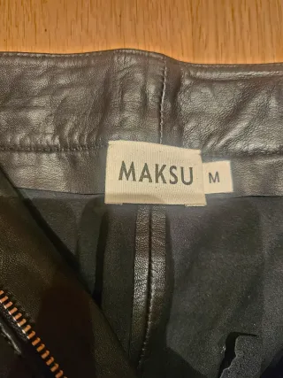 Pantalones Maksu Piel Negro Talla M