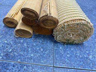 Rollos de esterillas de bambú
