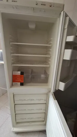 Nevera en excelente estado