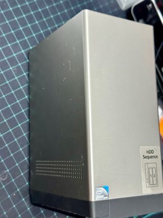 NAS QNAP TS-259 Pro+ con fuente de alimentación