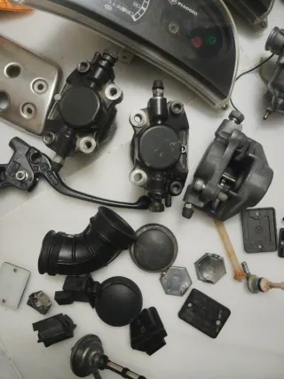 Lote repuestos Piaggio Zip