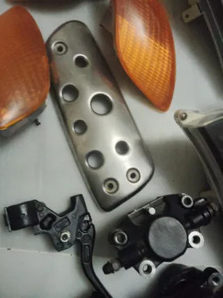 Lote repuestos Piaggio Zip