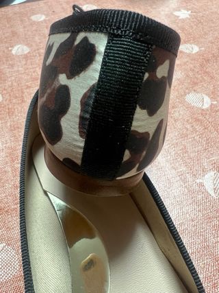 Manoletinas ZENDRA Animal Print a estrenar