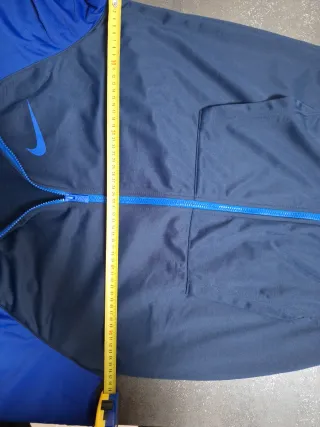 Felpa Nike blu e nera da tuta