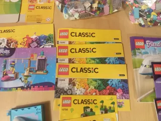 Lego chima, friends Manuali e mattoncini