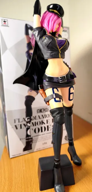 Banpresto One Piece Vinsmoke Reiju Flag Diamond Sh