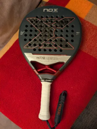 Nox AT10 12K 2025 Pala Pádel