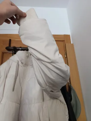 Abrigo Zara Beige Talla S