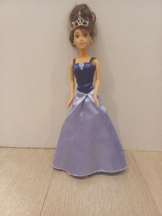 Bambole Disney (Ariel, Anna...), Barbie e sirene