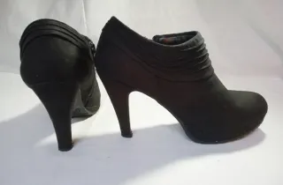 Botines Anna Field T.38 Tacón Vintage Negro