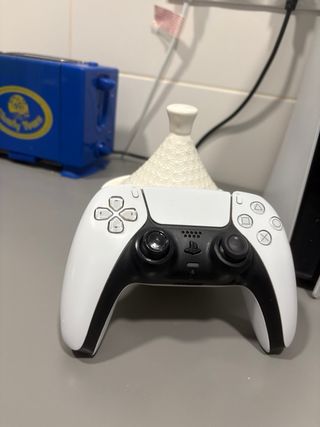 PS5 + FIFA 26 + 2 Mandos