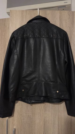 Chaqueta piel cuero negra