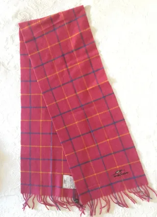 Bufanda Thomas Burberry y guantes NUEVO