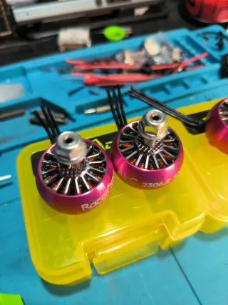 4 Motores Dron Racerstar 2306.5 KV2450 para (4s)