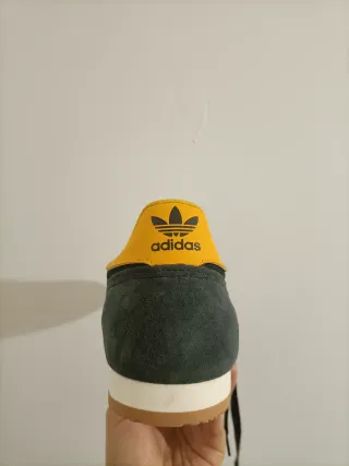 T40,5 Adidas R71 Azul Marino Amarillo