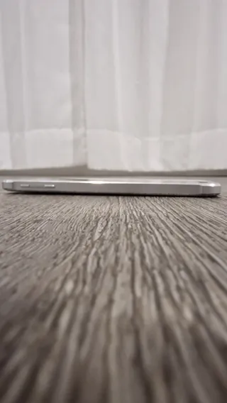 Samsung Galaxy Alpha Prata