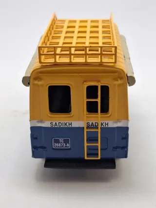 Renault Saviem Goelette TaxiDakar 1975 Ixo sc.1:43