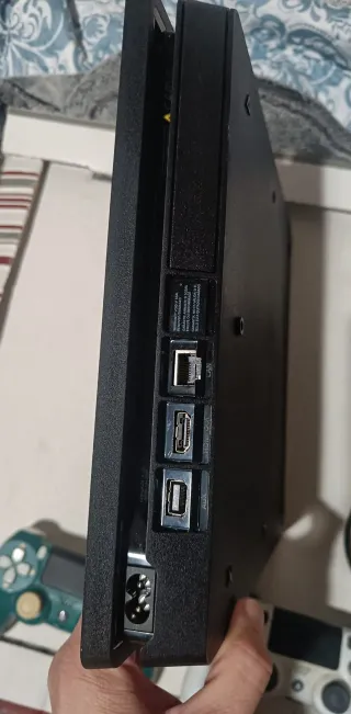 Consola PS4 v 11.0 + Juegos