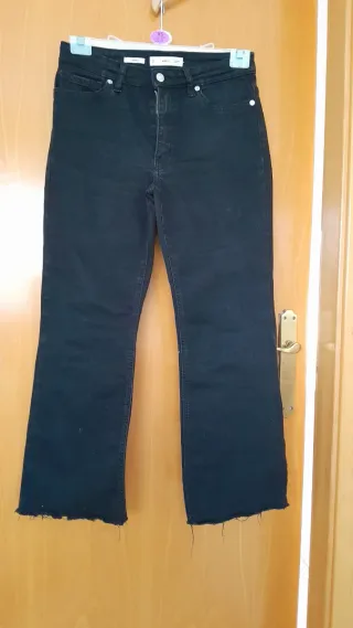 Pantalón vaquero negro Mango Talla L