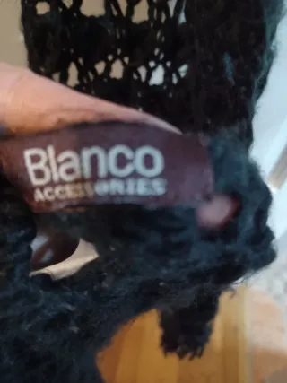 Bufanda tejida negra