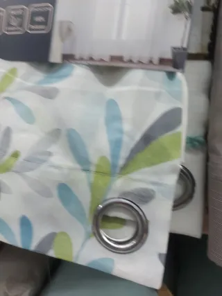 Sofá Cama Chaise Long,cojines, cortinas,mesa,alfom