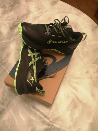 ASICS GEL-TRABUCO 12 GTX Nuevas Negro/Verde