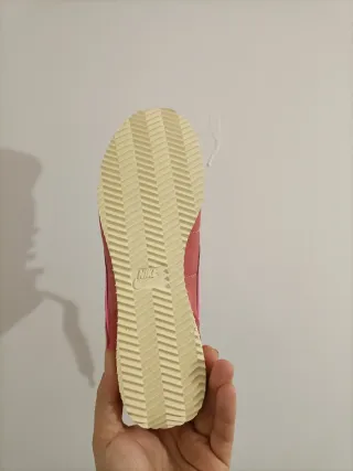 T41 Nike Cortez rosas