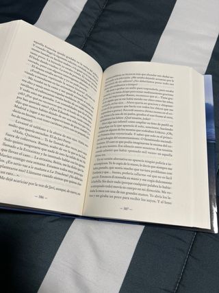 La Chica Del Lago / the Girl from the Lake