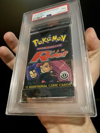 Bustina Pokémon Team Rocket 1st Ed PSA 9
