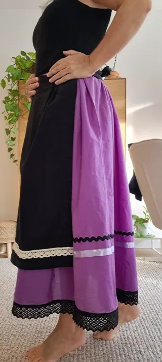 Falda87cm ,delantal y pañuelo,casera,neska,serrana