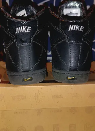 Scarpe basse Nike modello  WMNS Court Tradition LT