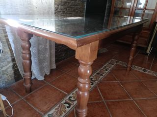 Mesa de comedor madera y cristal