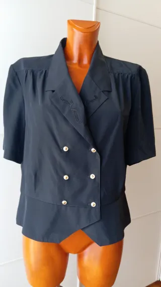 Blusa vintage negra Nueva