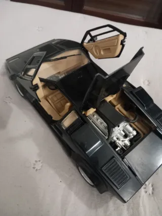 Modellino Lamborghini Countach Polistil anni 80