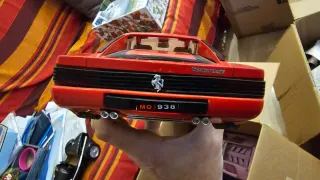 Bburago Ferrari Testarossa Modellino
